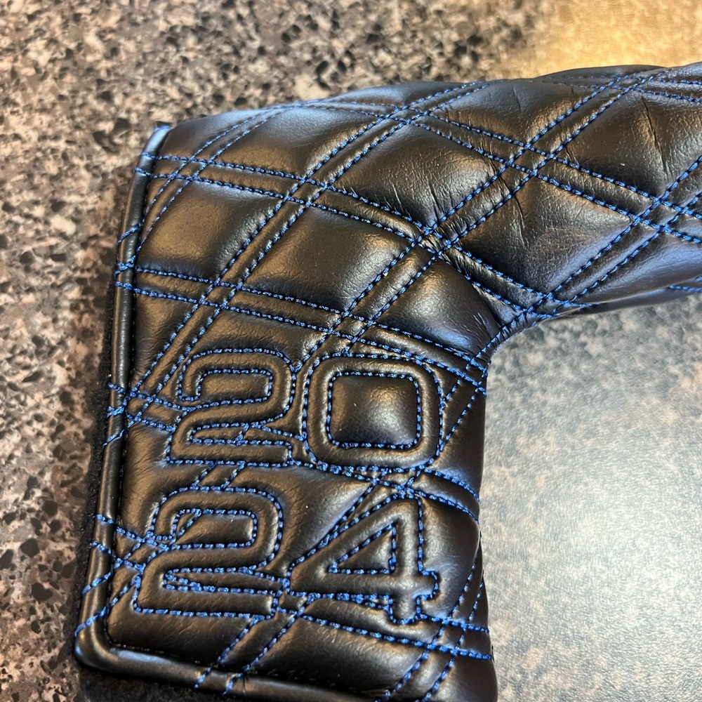 New Scotty Cameron headcover